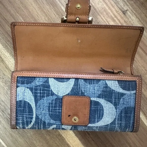 Coach denim Y2K wallet - Picture 2 of 6